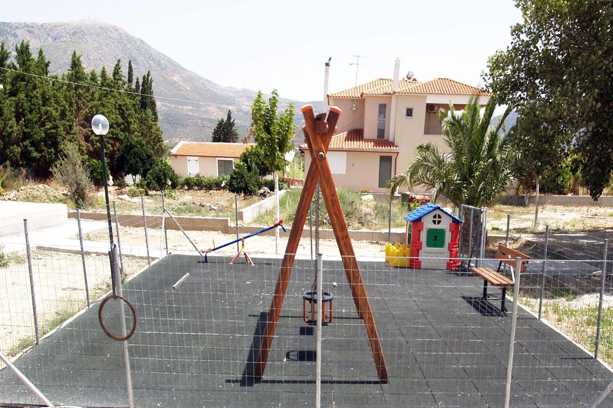 Nefeli Apartament *
